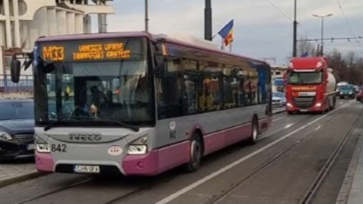 Linia M33 spre Cluj-Napoca primește o cursă suplimentară după o petiție colectivă