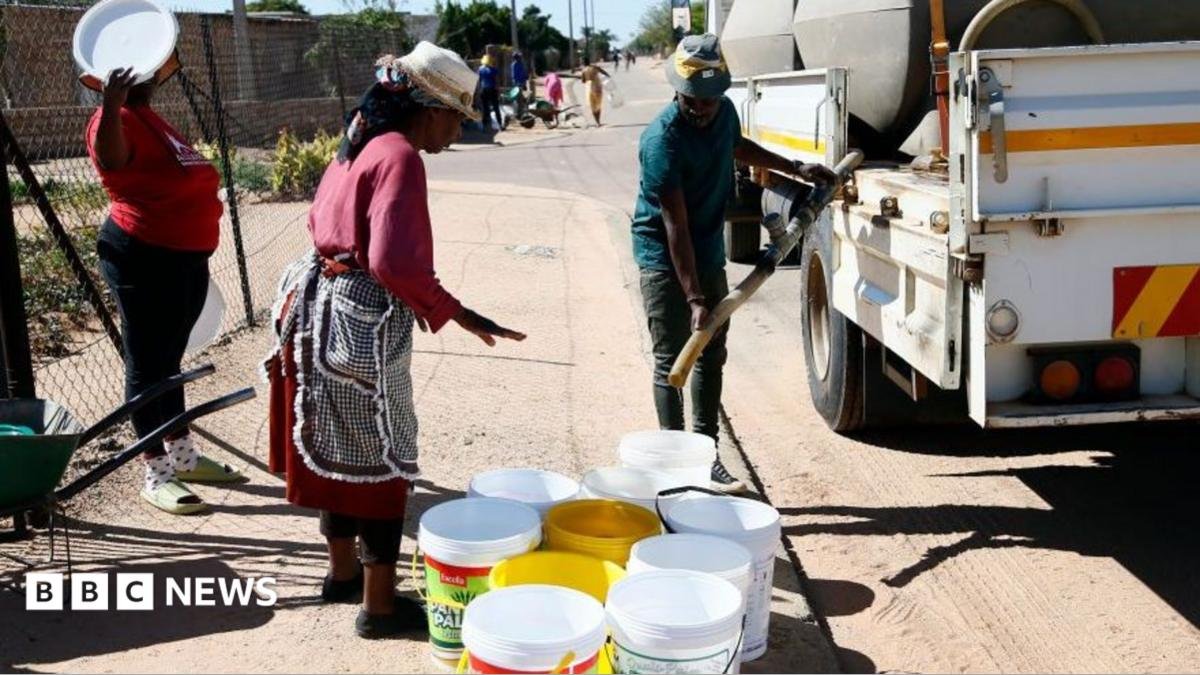 Locuitorii sunt avertizați să nu bea apa de la robinet după ce sute de persoane s-au îmbolnăvit lângă capitala Africii d