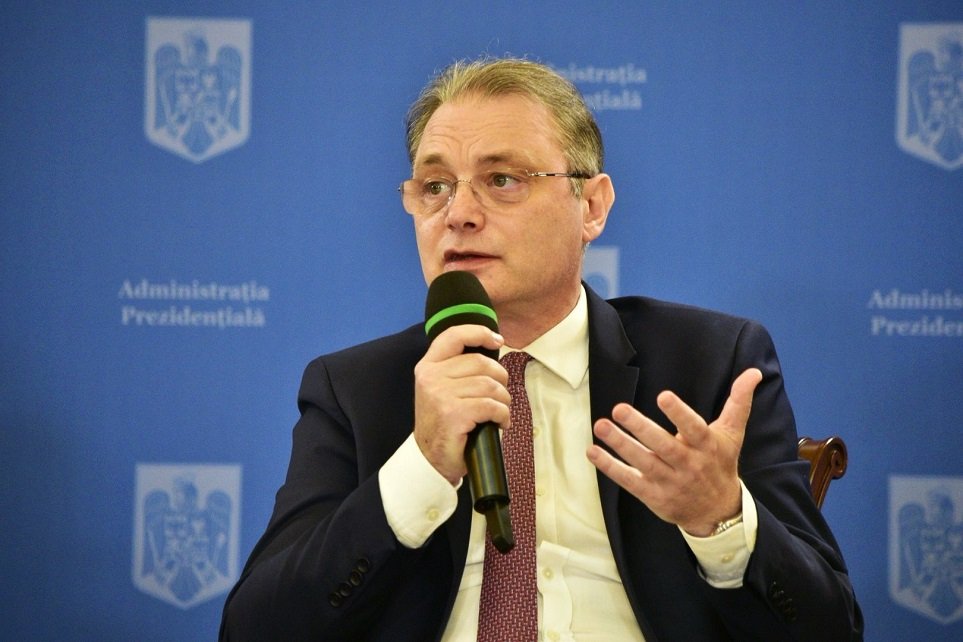 Luca Niculescu, fost ambasador al României la Paris, desemnat de Nicușor Dan pentru funcția de prim-ministru