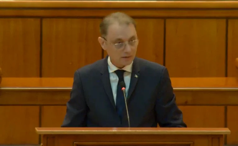 Luca Niculescu, în Parlament: rectificare bugetară fără creșterea deficitului și buget pe 2027