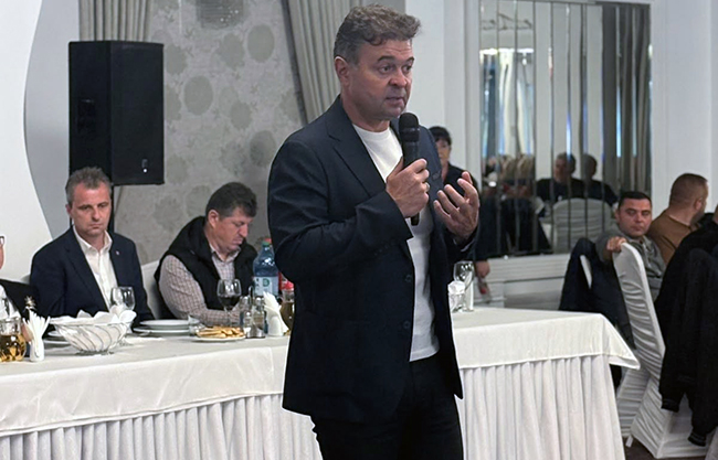 Lugoj: PNL Timiș, întâlnire cu membri. Pirtea: „O organizație solidă se construiește prin dialog constant