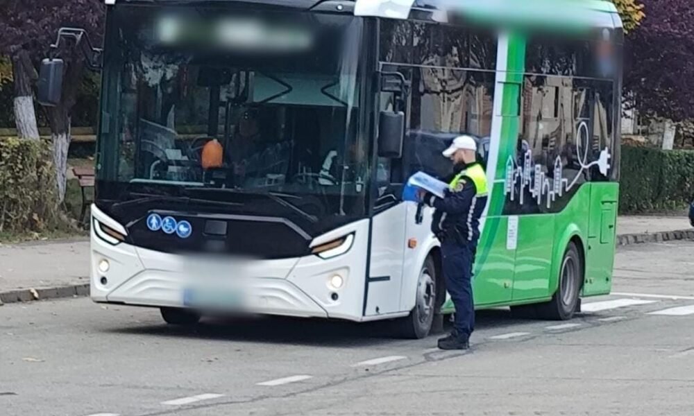 Lupeni: șofer de autobuz de 63 de ani, prins cu alcoolemie în trafic pe ruta Lupeni – Uricani