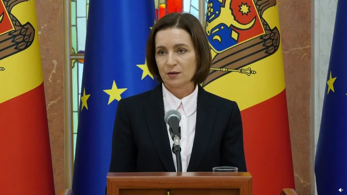 Maia Sandu a retras cetățenia pentru trei persoane, două acuzate de promovarea „lumii ruse