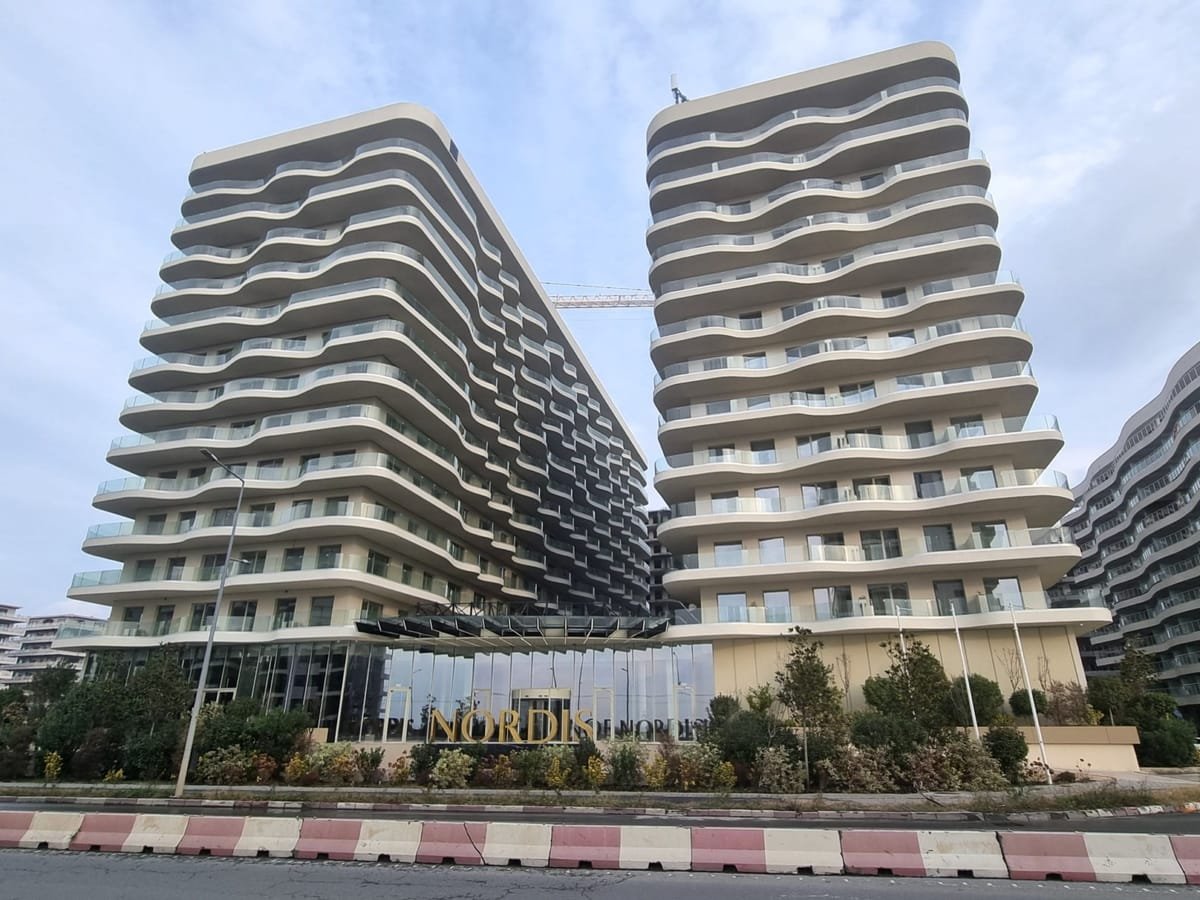 Mamaia: DIICOT a pus din nou sechestru pe apartamentele Nordis, după ce Curtea de Apel le ridicase