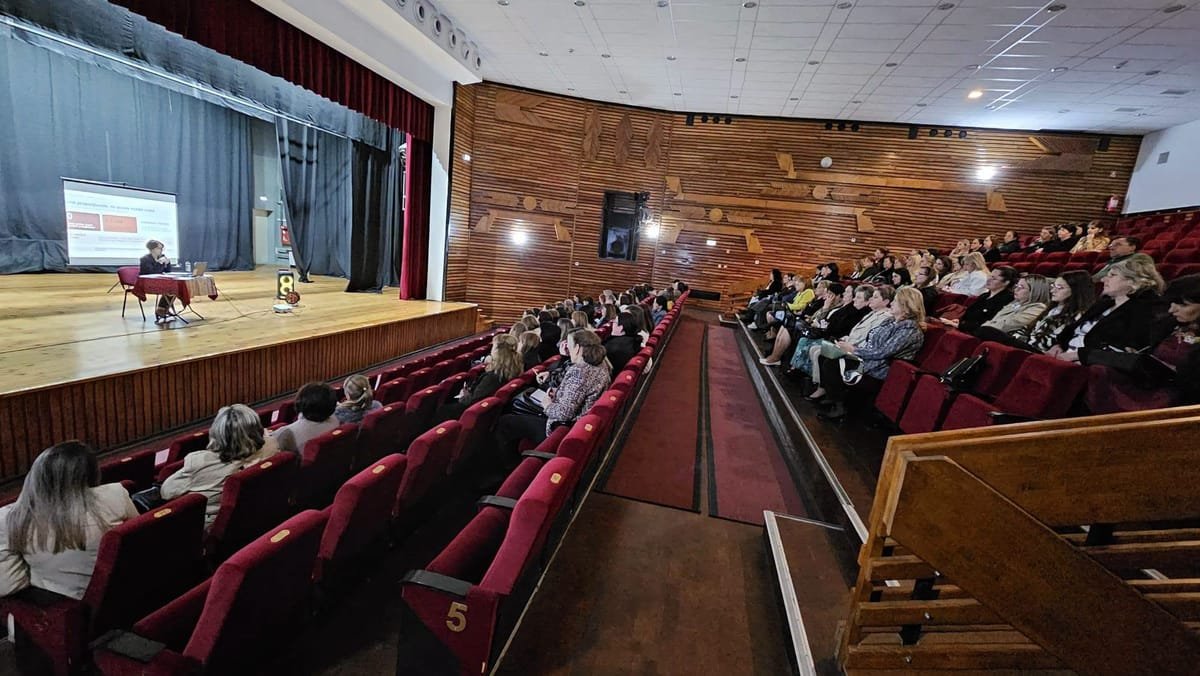 Maramureș: cele 26 de centre metodice ale învățătorilor devin ateliere practice