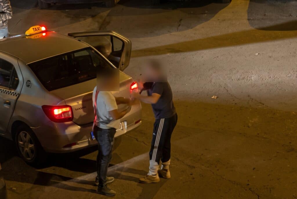 Mediaș: taximetrist bătut după o tamponare cu un alt taxi pe strada Wewern