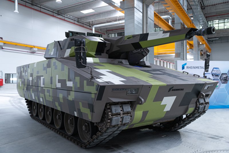 Mediaș: Rheinmetall pregătește fabrica pentru 298 de blindate Lynx, contract de 3,3 miliarde de euro