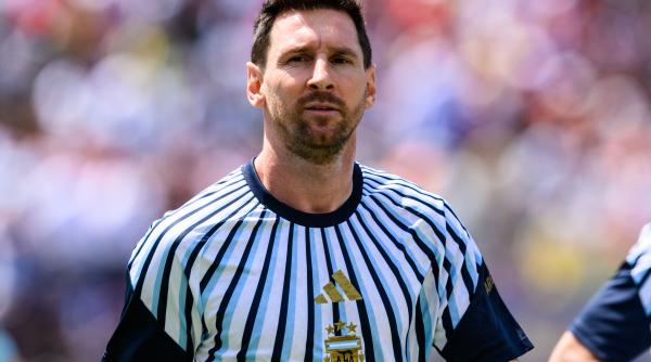 Messi devine Doctor Honoris Causa, deși a abandonat școala la 13 ani. Argentinianul a cumpărat și un nou club de fotbal