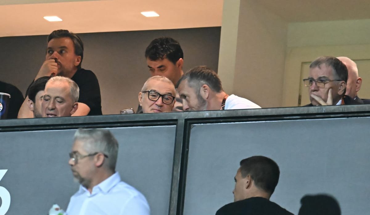 Mihai Stoica laudă revenirea echilibrată a lui Laurențiu Reghecampf la FCSB