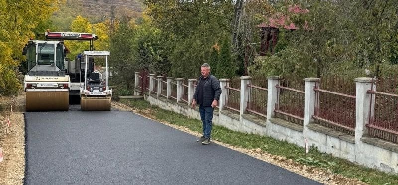 Miheșu de Câmpie și Răzoare: a fost așternut primul strat de asfalt pe străzile modernizate