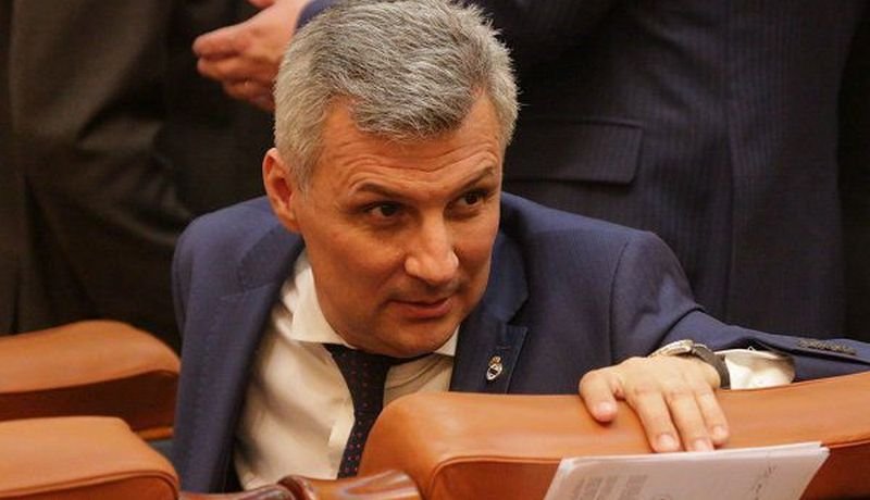 Ministerul Economiei taie din consiliile de administrație ale șase companii de stat, cu trei fuziuni