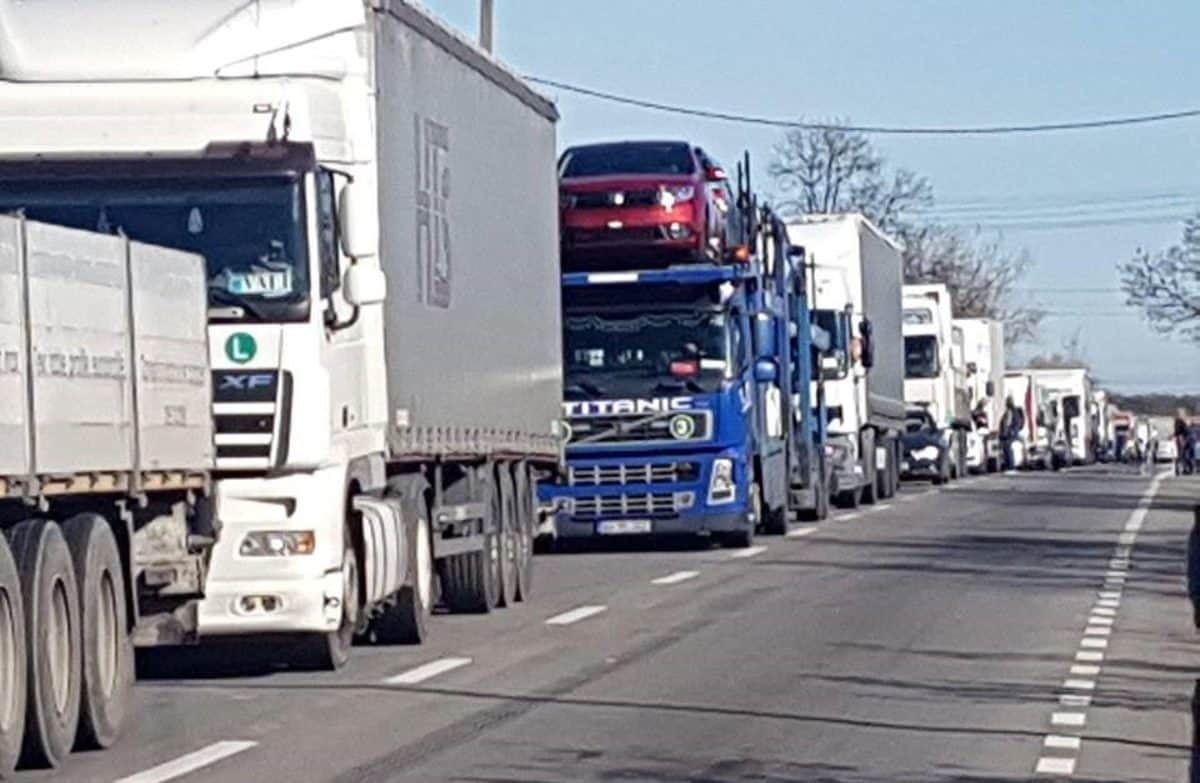 Ministerul Transporturilor modifică tarifele TollRo: reducere de 75% pentru camioanele electrice