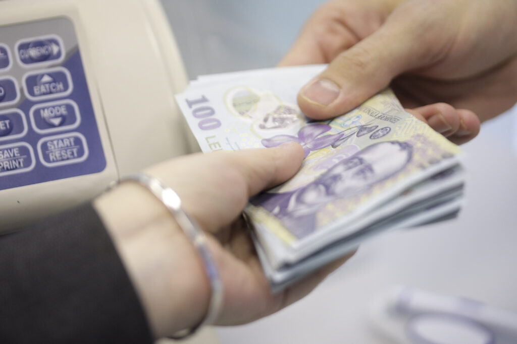 Ministrul Finanțelor, Alexandru Nazare: Exclud pericolul să nu fie plătite pensiile și salariile. Dar nu e o situație de