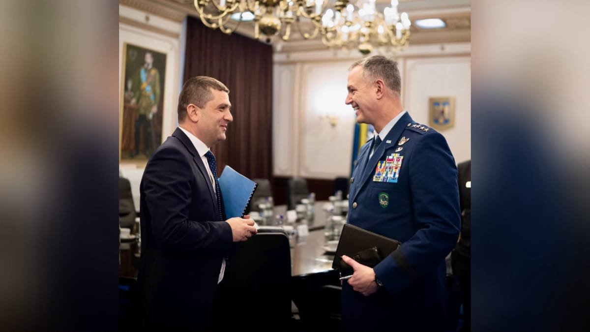 Miruță, după întâlnirea cu comandantul NATO: Alianța nu caută confruntarea, dar apără fiecare centimetru