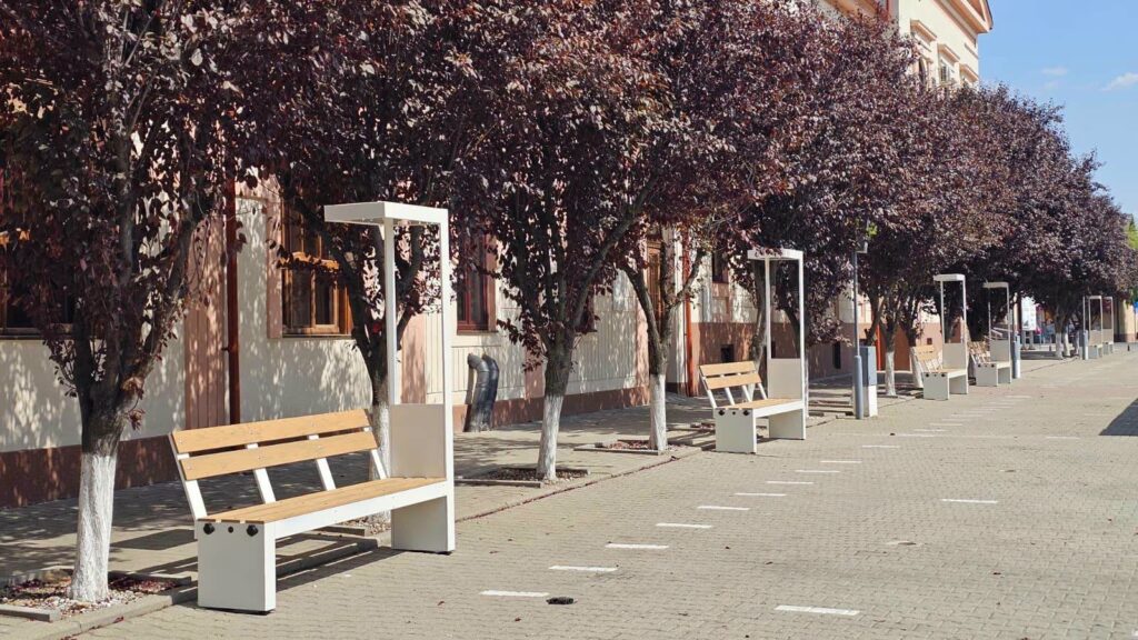 Mobilier urban nou