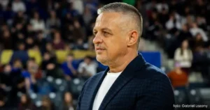 Modificarea legii drogurilor: consumul propriu, amendă de 1.000-3.000 lei, discutată la Bistrița