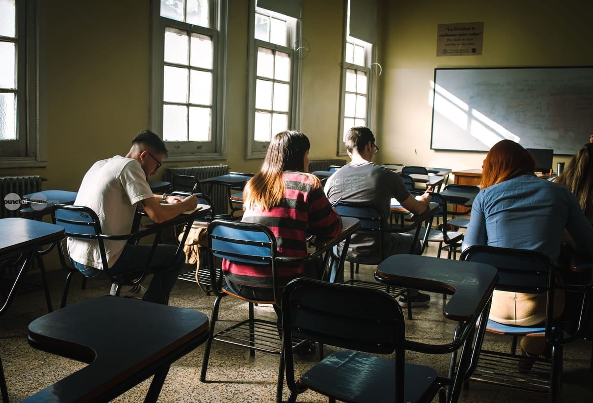 Mureș: cât vor plăti absolvenții care dau bacalaureatul pentru a treia oară în anul școlar 2026-2027