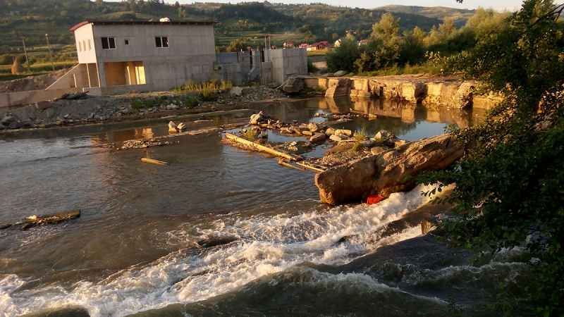 Năsăud: mediul respinge acordul pentru microhidrocentrala de pe Someșul Mare, solicitat de Acord Impex