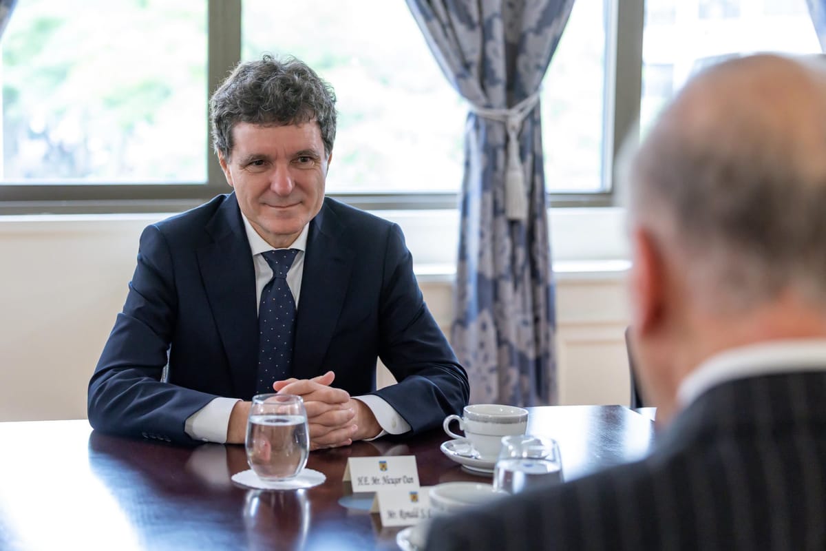 Nicușor Dan se întâlnește cu mai mulți miniștri înaintea reuniunii europene