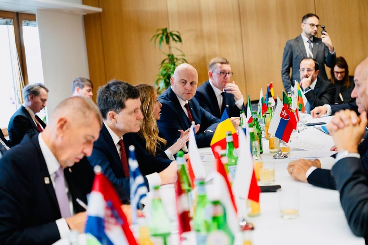 Nicușor Dan și Giorgia Meloni au reunit liderii Prietenii Coeziunii înaintea summitului UE