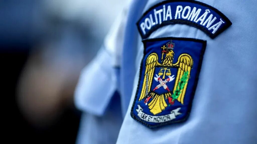 O mamă din Maramureș, arestată preventiv după ce și-a obligat fetița de 9 ani să cerșească