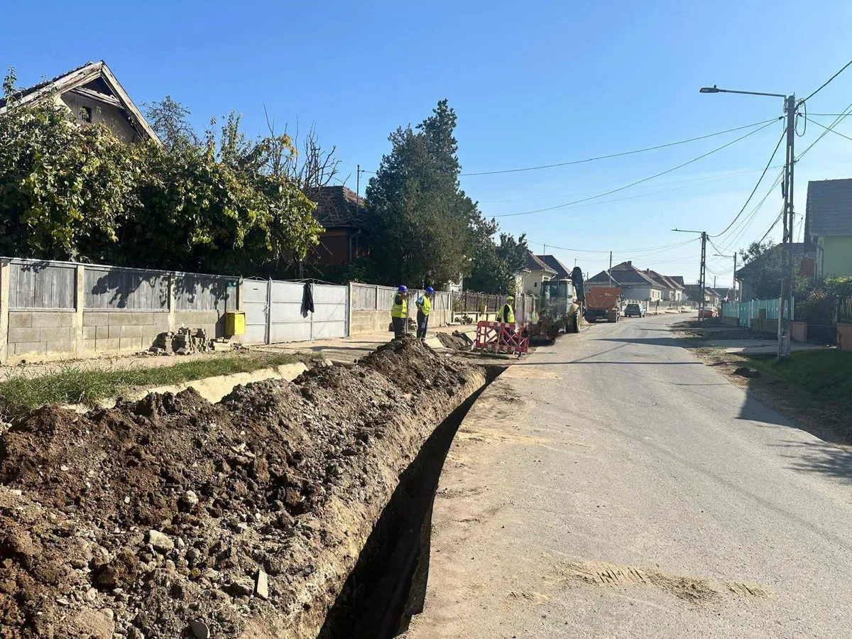 Ocna Mureș: conductele vechi de apă de pe strada Lungă vor fi înlocuite pe aproape 4 kilometri