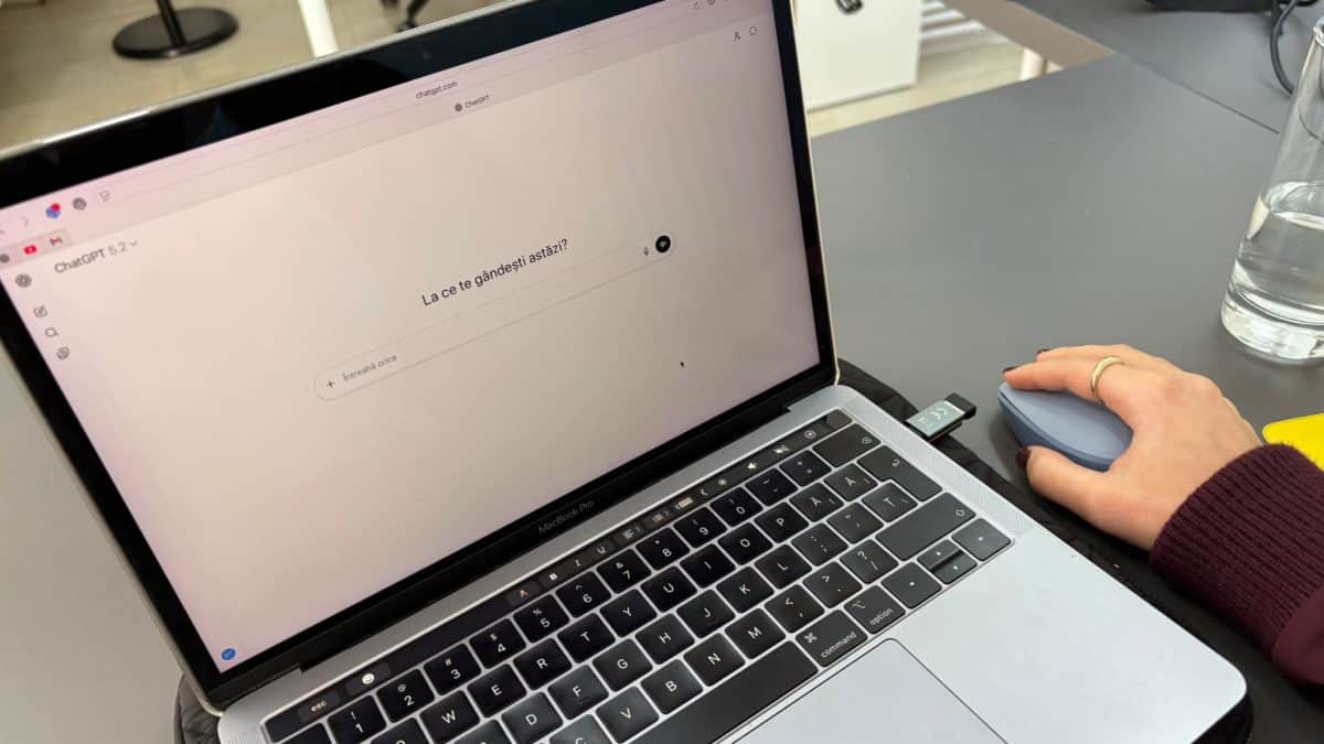 OpenAI introduce marcaj invizibil pentru a detecta textele ChatGPT în UE