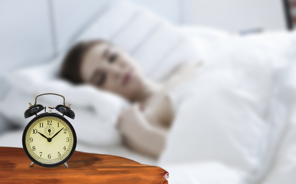 Opt ore de somn nu sunt o regulă universală: vânătorii-culegători dorm 5,7–7,1 ore pe noapte