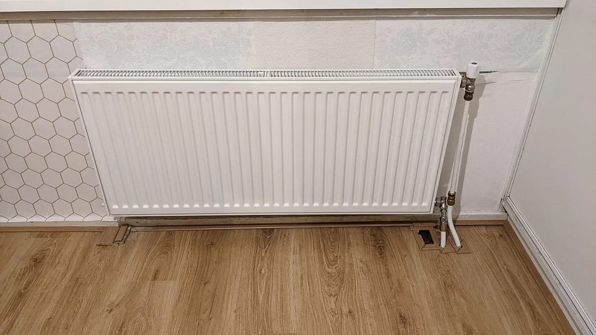 Oradea: caloriferele reci în mai multe zone, lista punctelor termice cu probleme anunțate de Termoficare