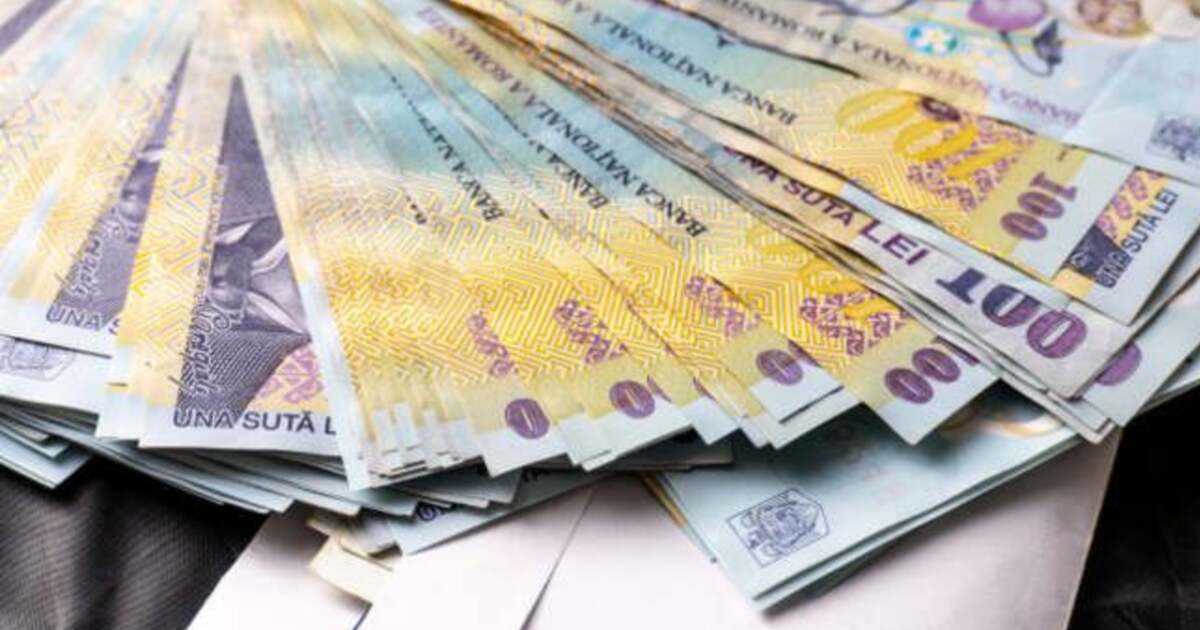 Oradea: doi agenți și un client, trimiși în judecată pentru credite IFN obținute cu acte false