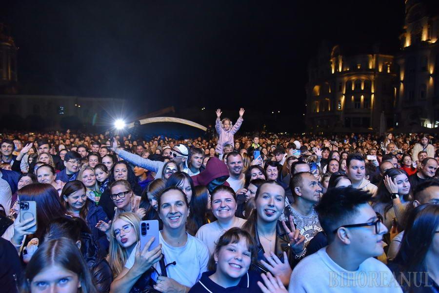 Oradea FestiFall se încheie duminică cu Smiley, Andra și Asaf Avidan; artificiile sunt mutate la ora 23.30