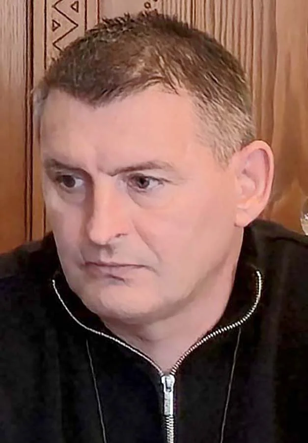 Oradea: Primăria recunoaște că a tăiat ilegal un frasin vechi de 245 de ani