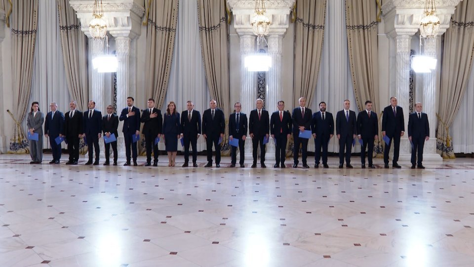 Parlamentul a acordat votul de încredere guvernului Niculescu, cu 280 de parlamentari