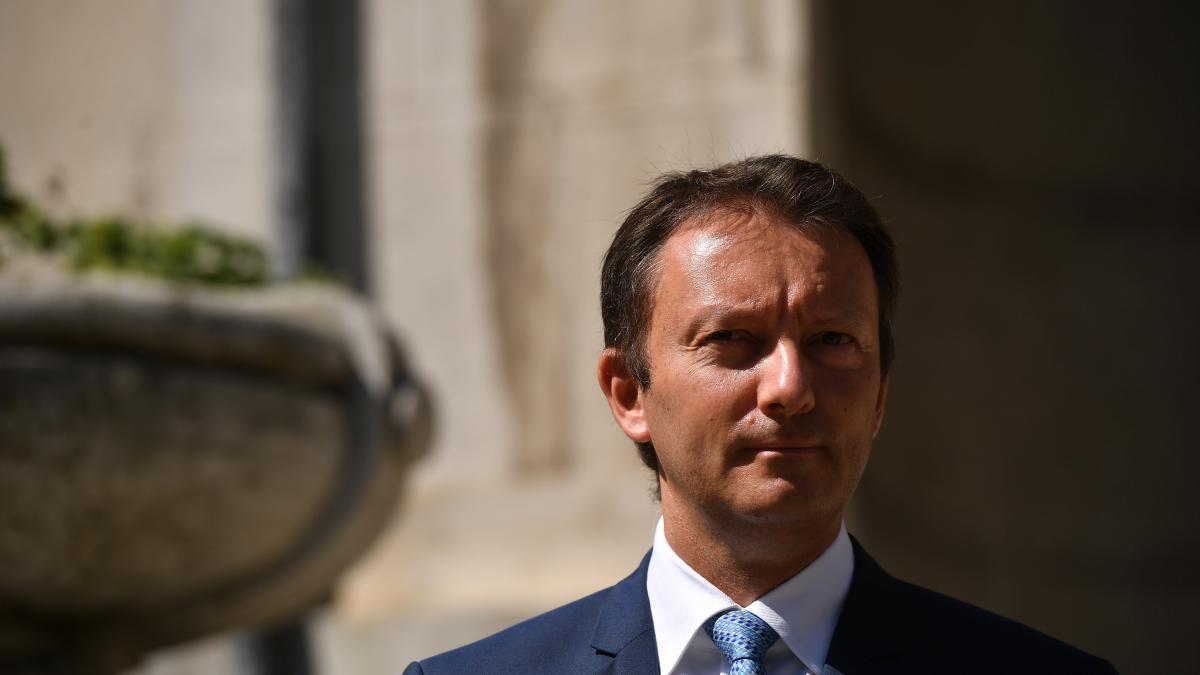 Parlamentul: al doilea eșec al învestiturii guvernului Mureșan, cu 182 de voturi pentru și sub cele 233 necesare