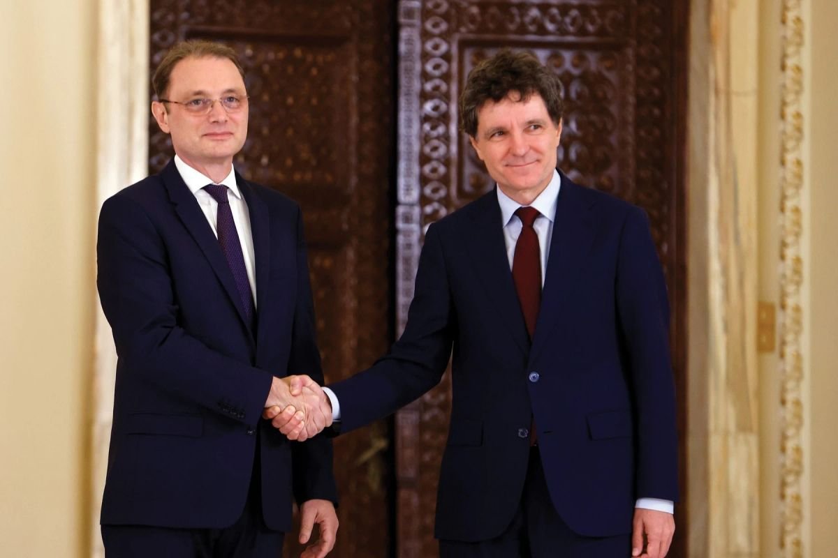 Parlamentul: Luca Niculescu depune joi programul de guvernare și lista miniștrilor propuși