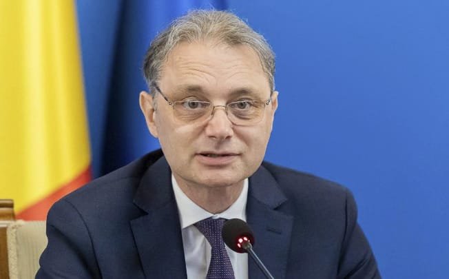 Parlamentul României votează marți, 20 octombrie, încrederea în noul Guvern condus de Luca Niculescu