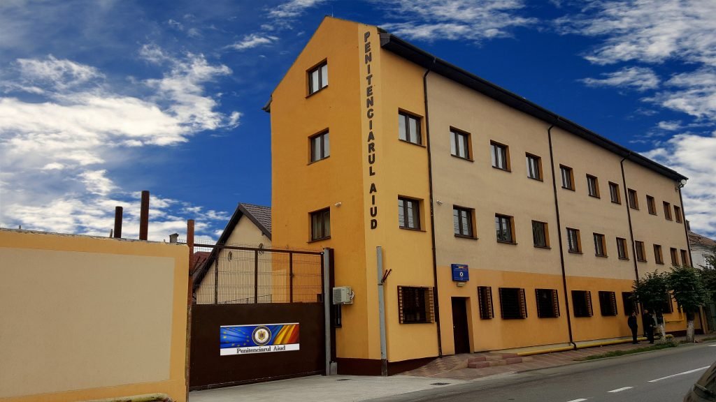 Penitenciarul Aiud: un minor și un adult, acuzați de fapte foarte grave, au fost încarcerați