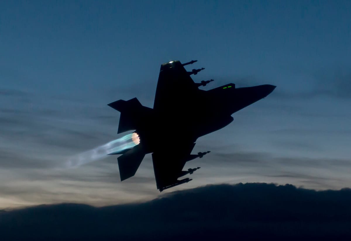 Pentagonul încheie un acord cu Lockheed Martin pentru cel puțin 850 de avioane F-35 în zece ani