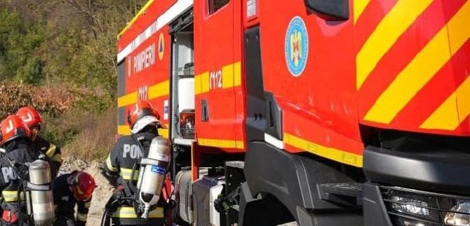 Periș: grenadă de aruncător de 82 milimetri din Al Doilea Război Mondial, scoasă dintr-o balastieră