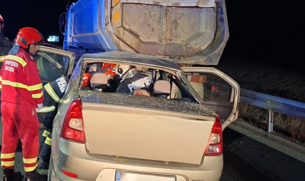 Persoană descarcerată de pompierii din Marghita, după un accident rutier între Chiribiș și Tăuteu
