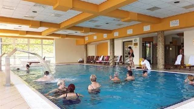 Peste 200 de bilete de tratament balnear pentru pensionarii din Bihor. Când pot fi ridicate