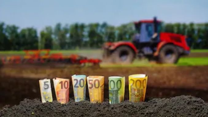 Peste 589 de milioane de euro, virate în conturile fermierilor din Sălaj