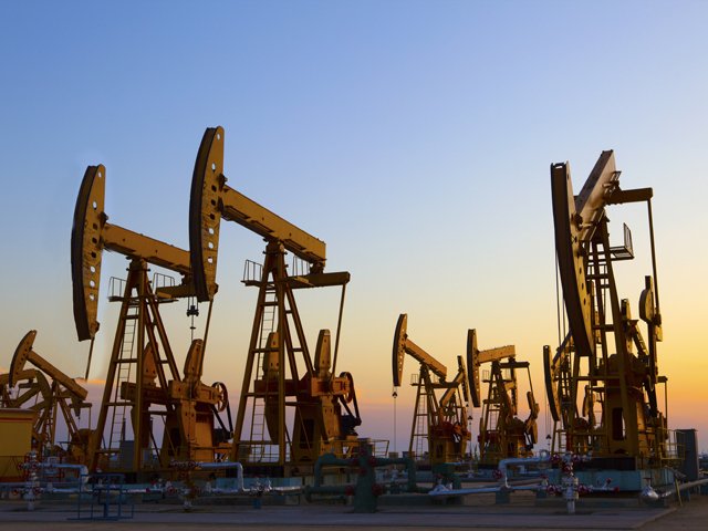 Petrolul Brent a urcat la 113 dolari pe baril, cel mai ridicat nivel din ultimele cinci luni