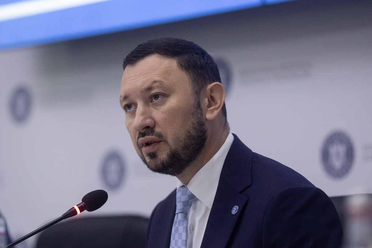 PNL ar vota guvernul Luca Niculescu, fără condiții privind social-democrații, spune Mircea Fechet