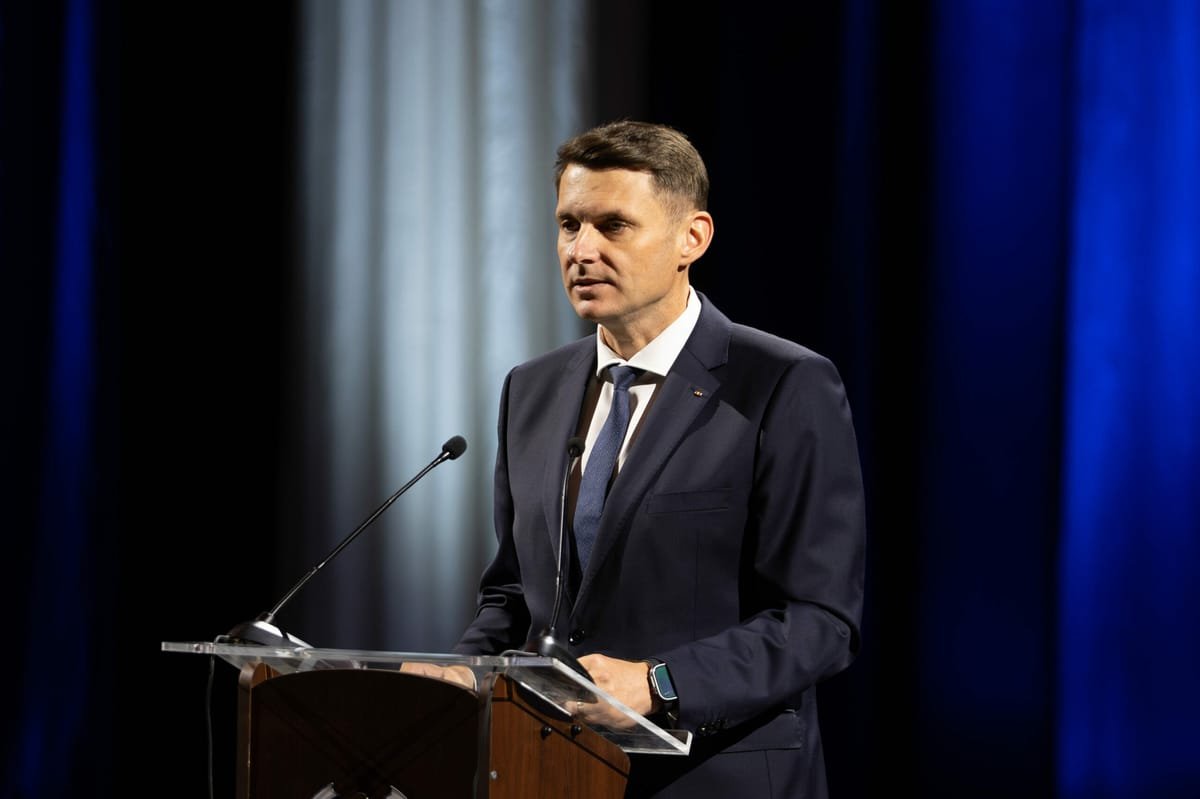 PNL exclude guvernarea cu PSD, dar ia în calcul susținerea Cabinetului Niculescu