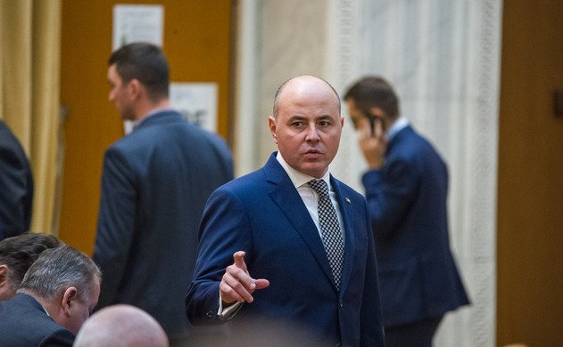 PNL Iași a votat în unanimitate că nu va susține învestirea Guvernului Luca Niculescu