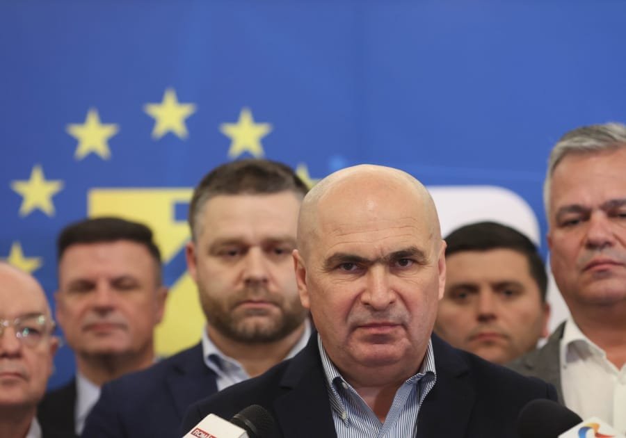 PNL, tensiuni înaintea votului pentru Guvernul Niculescu: două filiale se opun, iar unii cer anticipate
