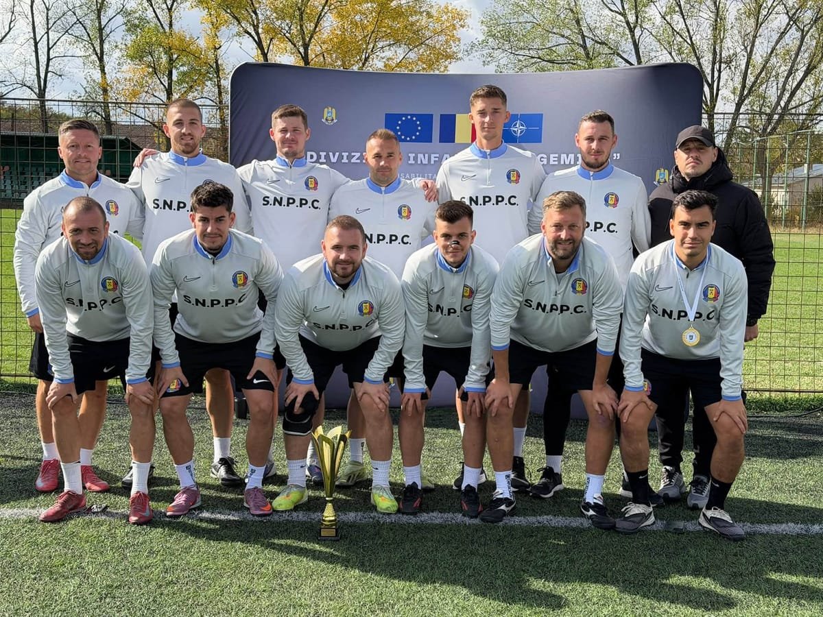Polițiștii clujeni, pe locul I la fotbal la Cupa 25 Octombrie, cu performanță și la tenis de masă