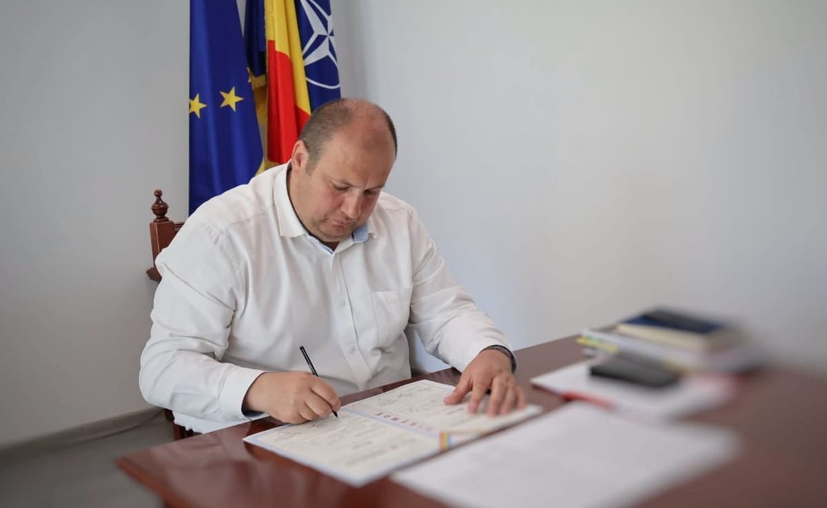 Prefectul Sălajului, Claudiu Bîrsan, și-a anunțat demisia și se întoarce la locul de muncă anterior