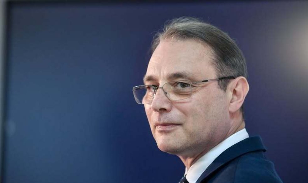 Premierul desemnat Luca Niculescu s-a întâlnit cu miniștrii nominalizați: „Nu ne așteaptă o perioadă ușoară